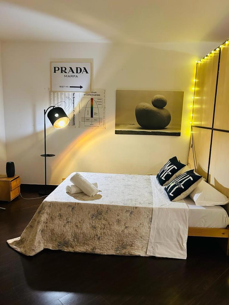 Easy Room Italy Prada ミラノ エクステリア 写真